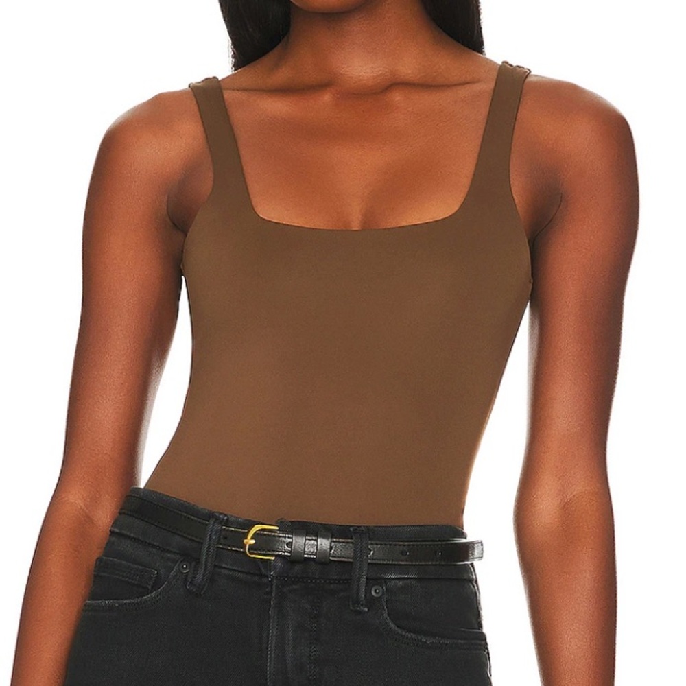 Good American Brown Square-Neck Sleeveless Bodysuit
